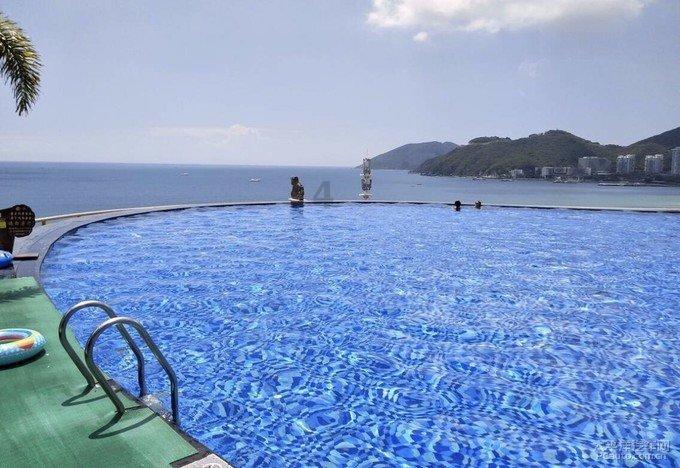省政协委员分组讨论林武讲话、审议常委会工作报告